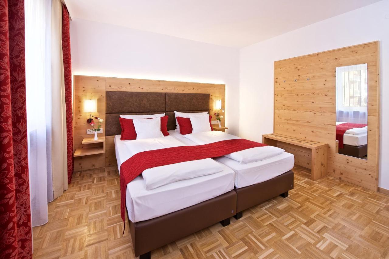 Park Hotel Laim Serviced Apartments Munique Exterior foto